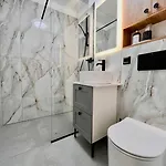 Dorobanti Unique Designed * Bukarest